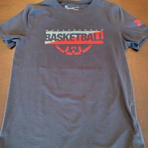 Boys Under Armour graphic t-shirt